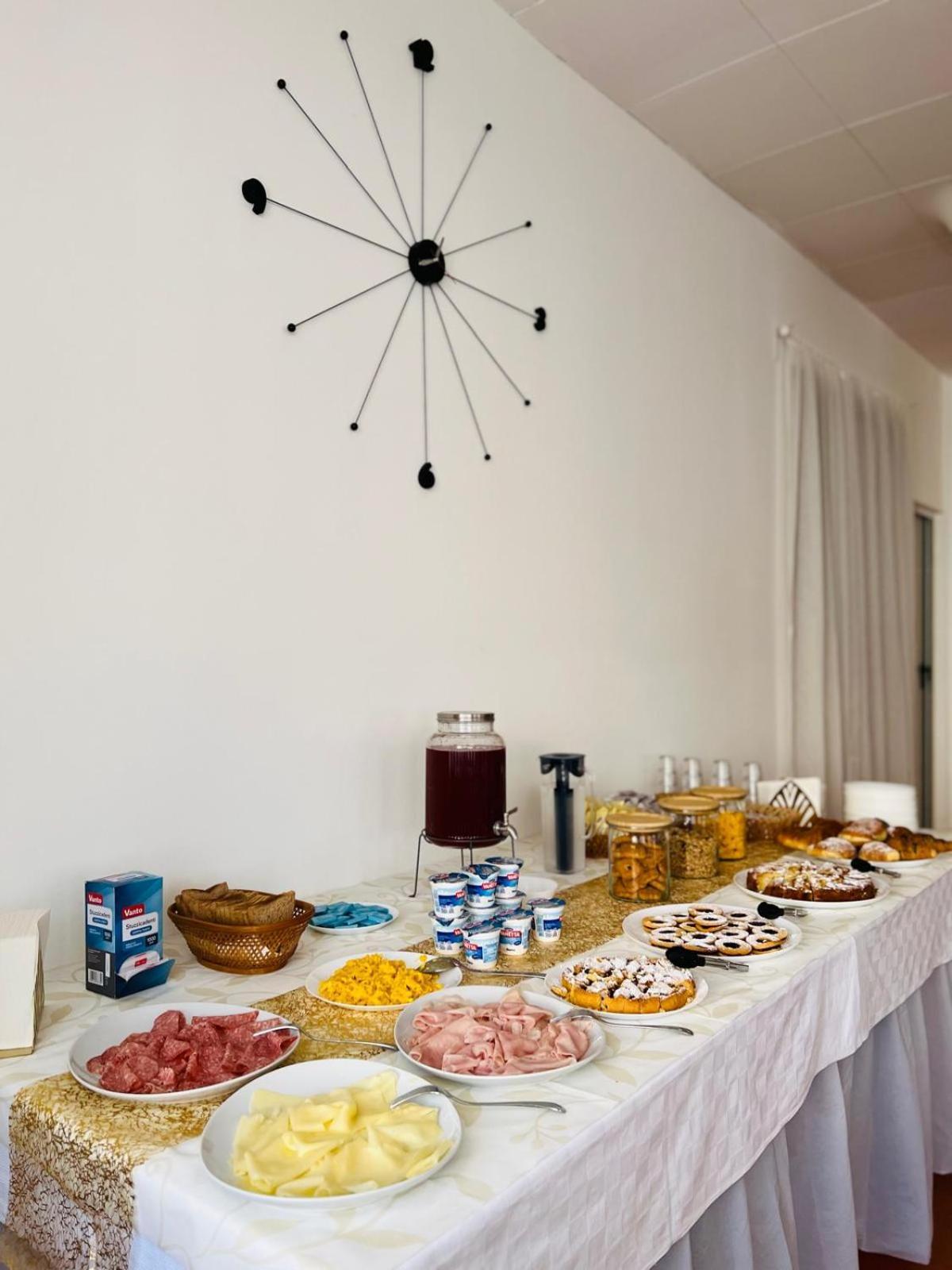 Hotel Villa Dei Fiori Bellaria-Igea Marina Ngoại thất bức ảnh