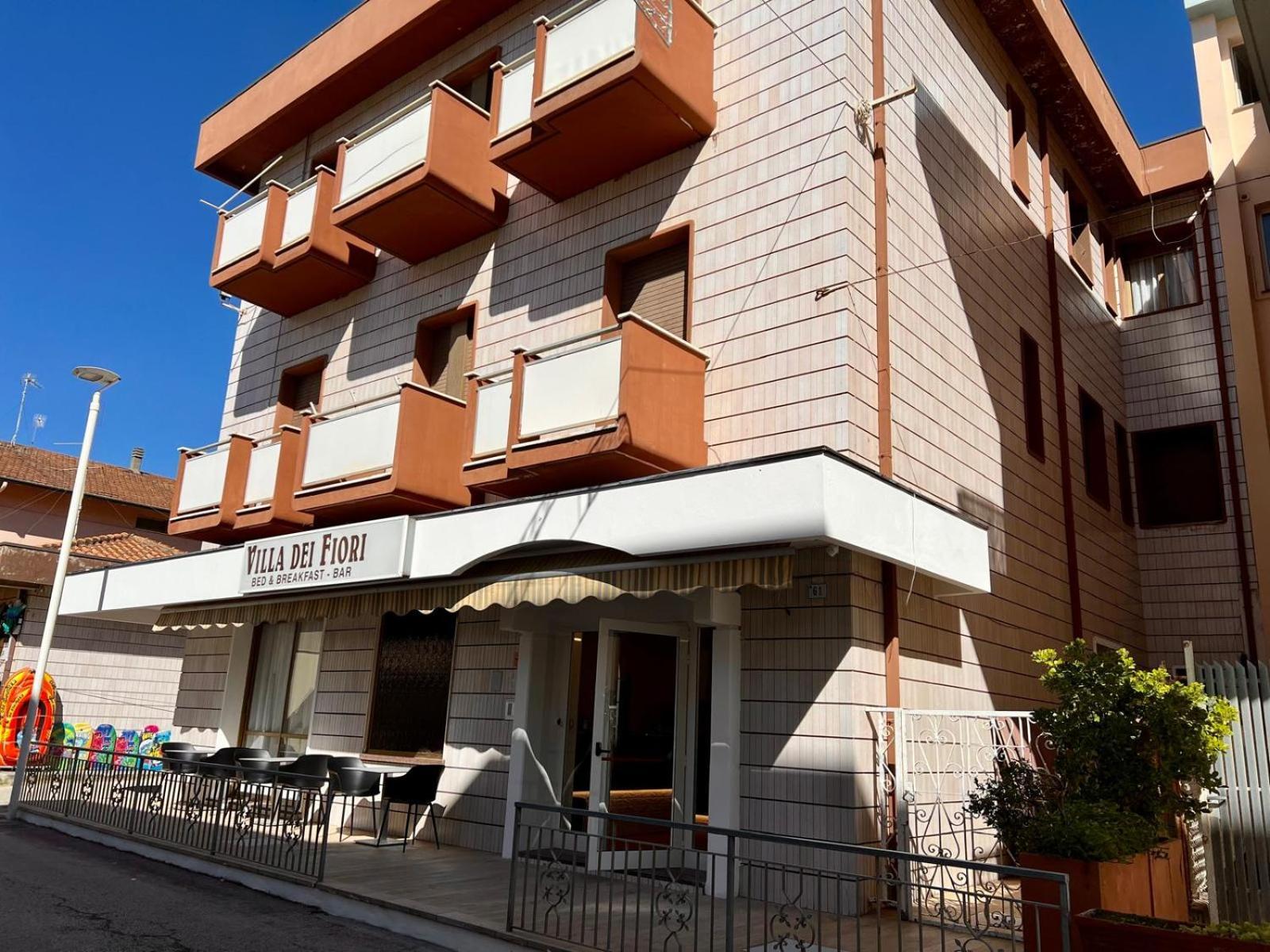 Hotel Villa Dei Fiori Bellaria-Igea Marina Ngoại thất bức ảnh