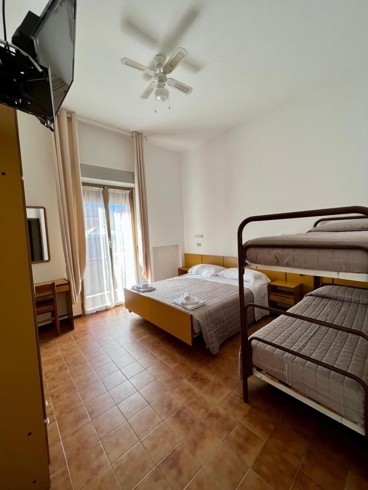 Hotel Villa Dei Fiori Bellaria-Igea Marina Ngoại thất bức ảnh