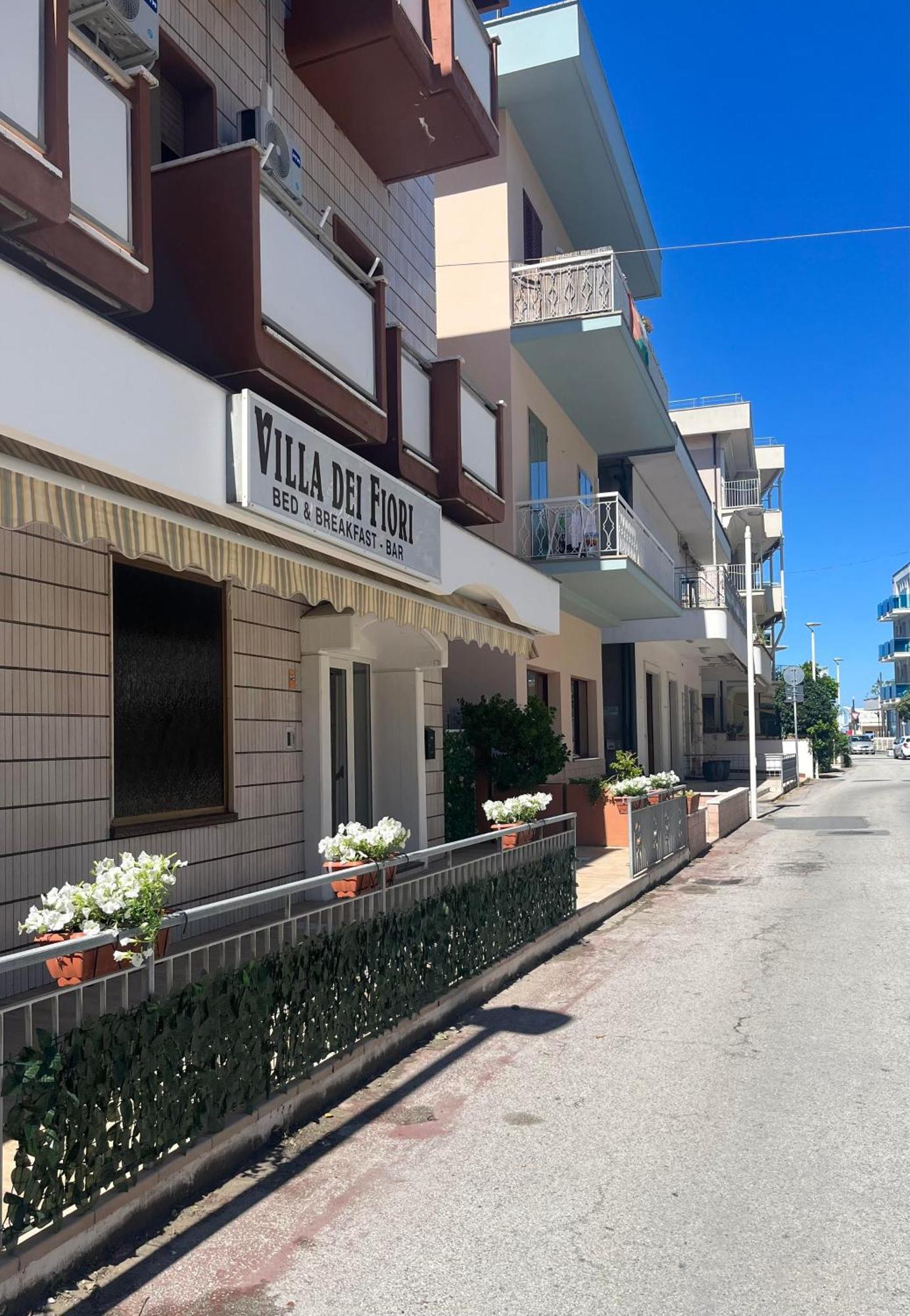Hotel Villa Dei Fiori Bellaria-Igea Marina Ngoại thất bức ảnh